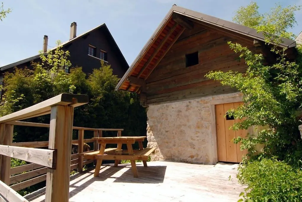 Gite Le Sappey En Chartreuse Апартаменты Le Sappey-en-Chartreuse